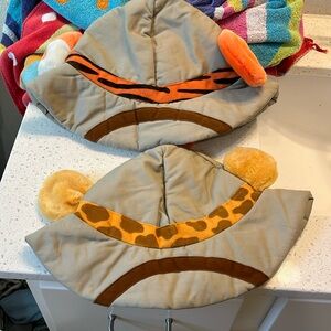 Disney's Animal Kingdom Safari Bucket tigger and Pooh hat